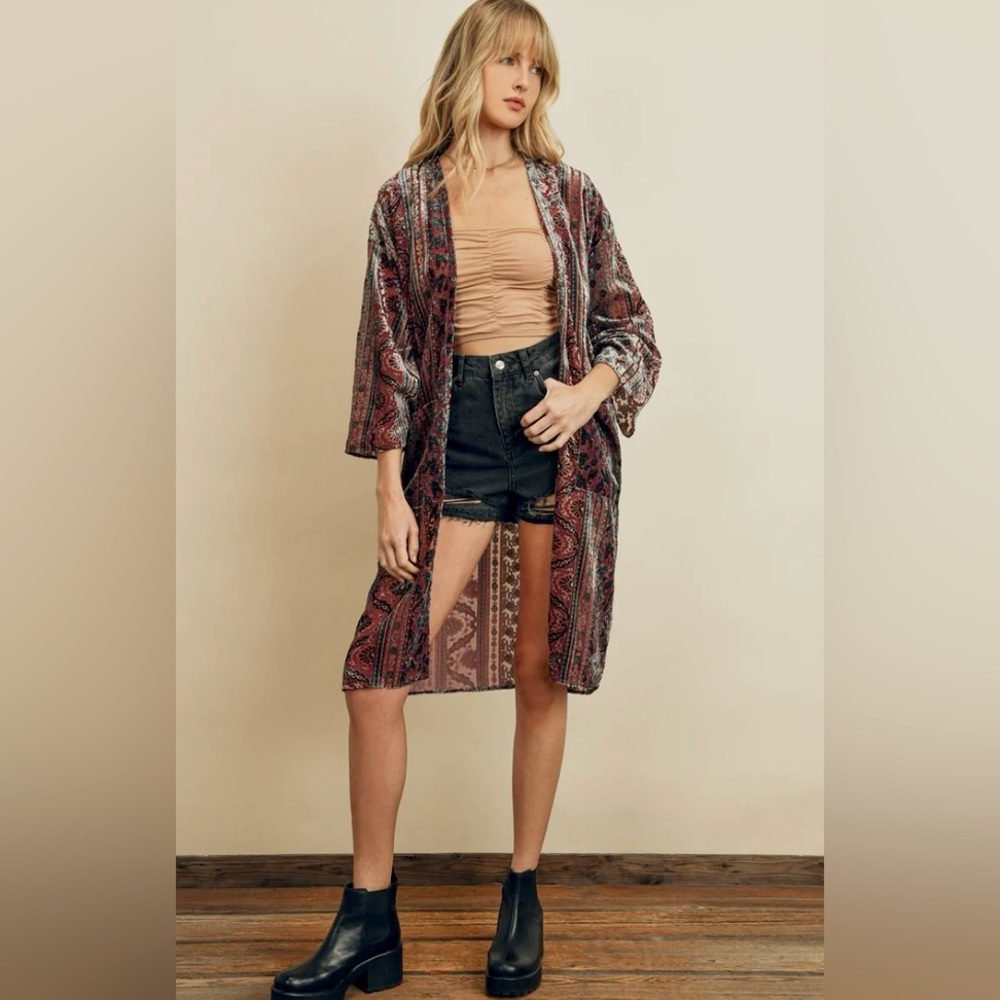 Dress Forum Kimono/Duster Mixed Floral Pattern Sz S Bohemian Open Front Boho NWT